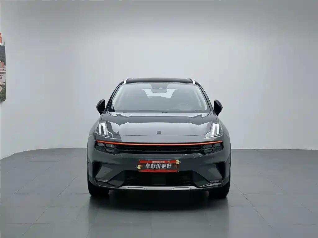 Lynk & Co 06 2020 1.5T Halo фото 3