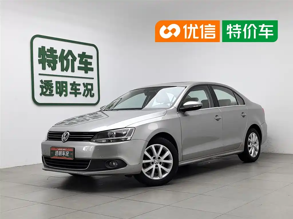 Volkswagen Sagitar 2012 1.6L Automatic Comfort Type