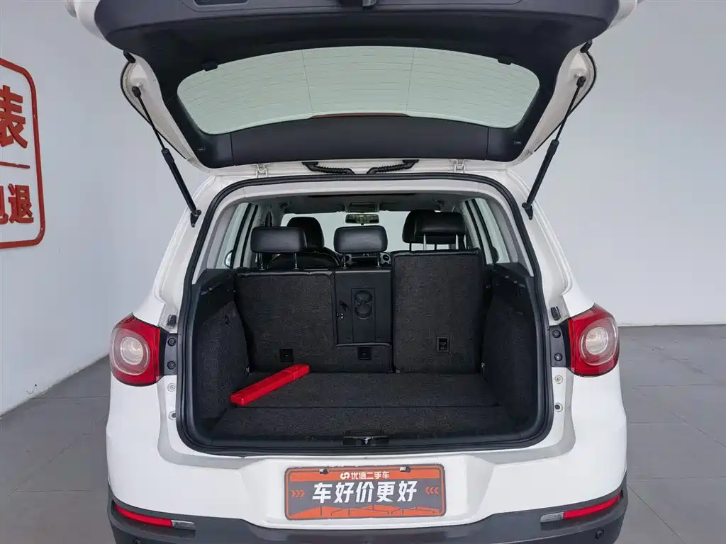 Volkswagen Tiguan 2012 1.8TSI Automatic 4WD Elite Edition фото 16