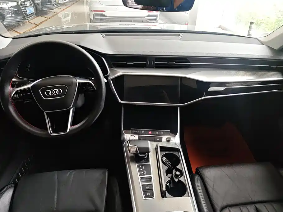 Audi A6L 2019 40 TFSI Luxury Elegance фото 12
