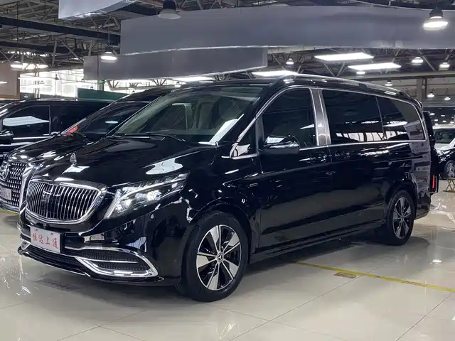 MERCEDES-BENZ V CLASS