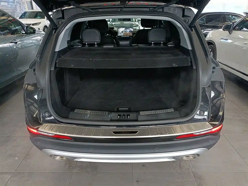 LINCOLN ADVENTURER