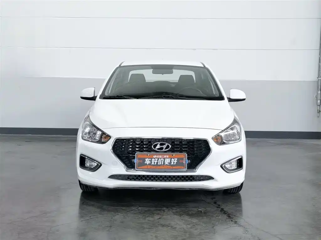 Hyundai Verna 2017 1.4L Manual Color Edition (China V) фото 3