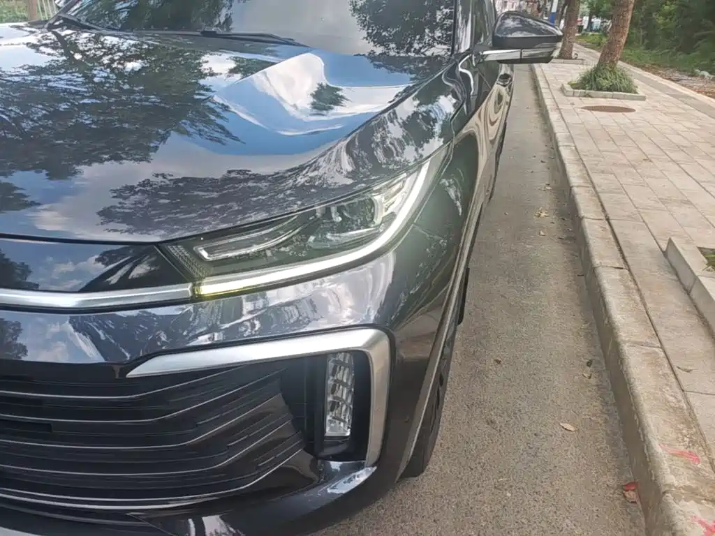 Exeed Lingyun 2022 2021 400T 2WD Star Elite Edition