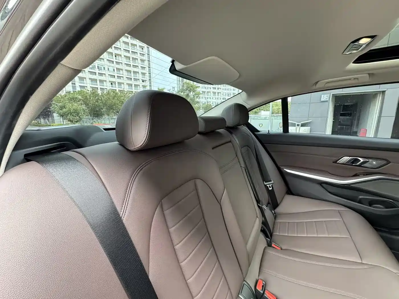 BMW 3 Series 2020 325Li M Sport Black Night Package фото 31