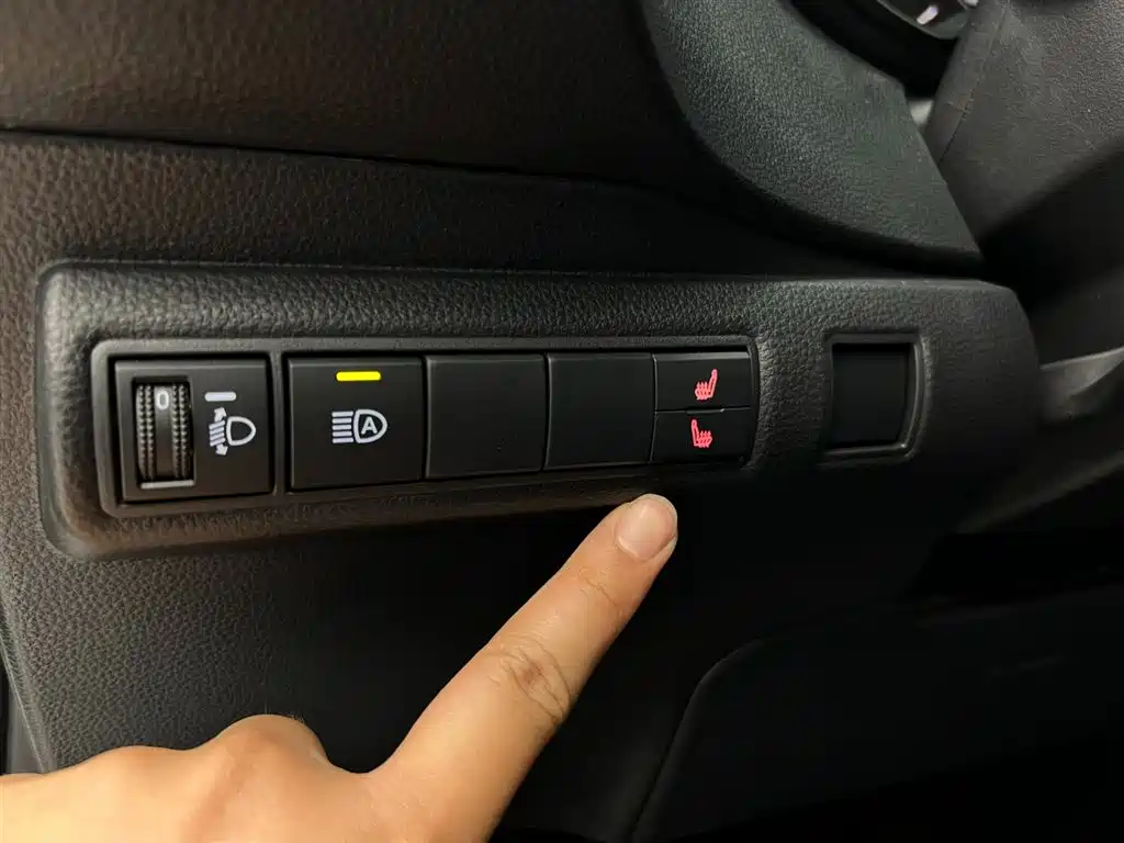 Toyota Corolla 2022 1.2T S-CVT Pioneer PLUS Edition фото 18