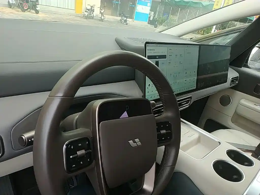 Li Auto MEGA 2024 2024 Ultra