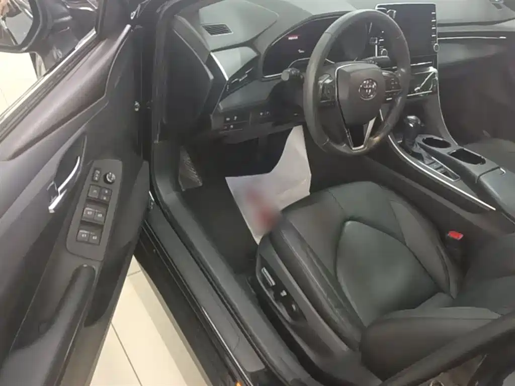 Toyota Avalon 2021 2.5L Luxury Edition фото 16