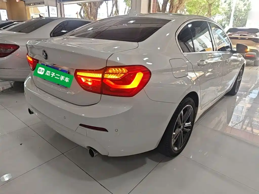 BMW 1 Series 2020 Model 120i Fashion Style фото 5