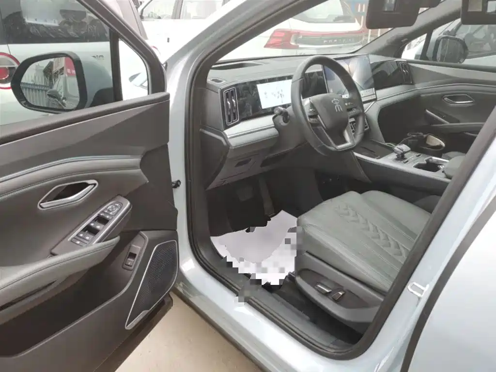 BYD Song L DM-i 2025 Smart Driving Edition 160km Excellence Type фото 12