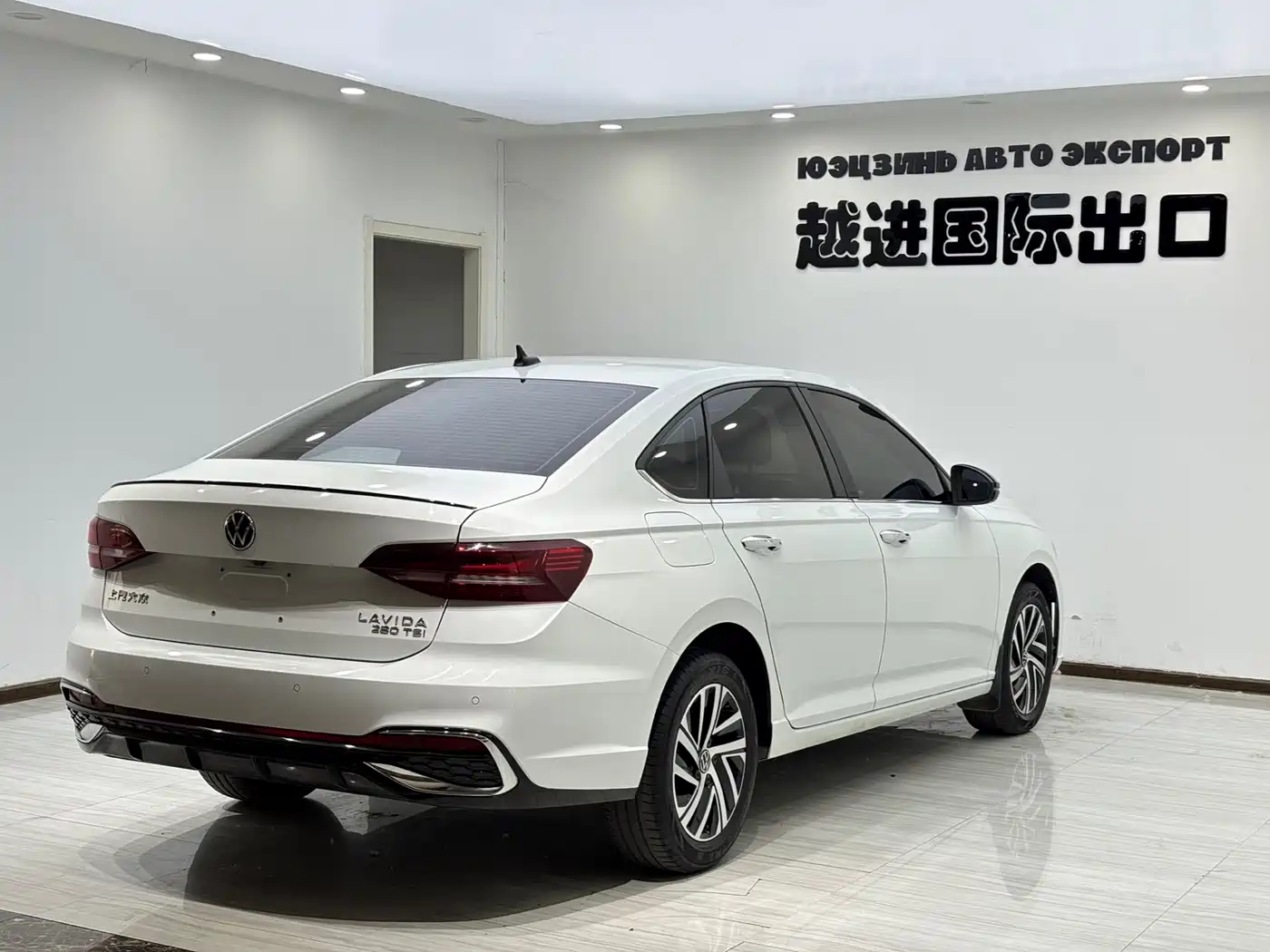 Volkswagen Lavida 2023 Model 280TSI DSG Starlight Eternal Edition фото 11