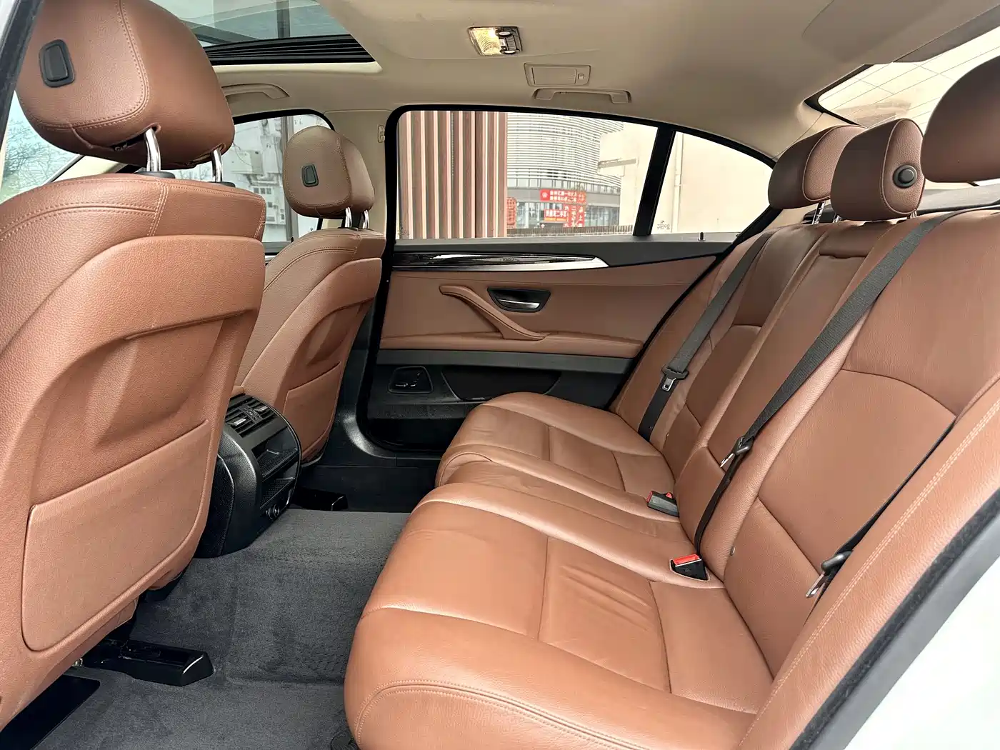 BMW 5 Series 2017 525Li Leading Edition фото 6