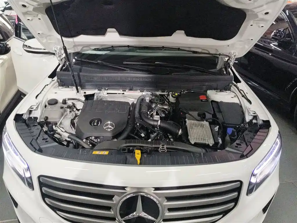 Mercedes-Benz GLB 2024 GLB 200 Dynamic фото 16