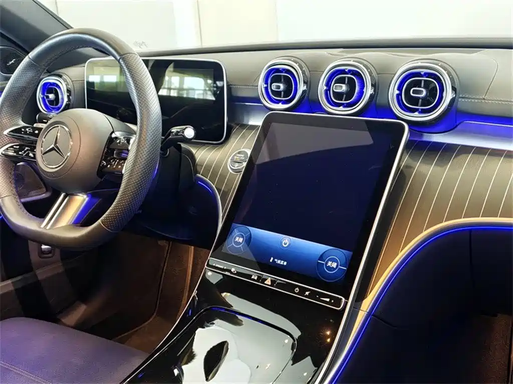 Mercedes-Benz C-Class 2024 Facelift III C 260 L Night Sport Edition фото 14