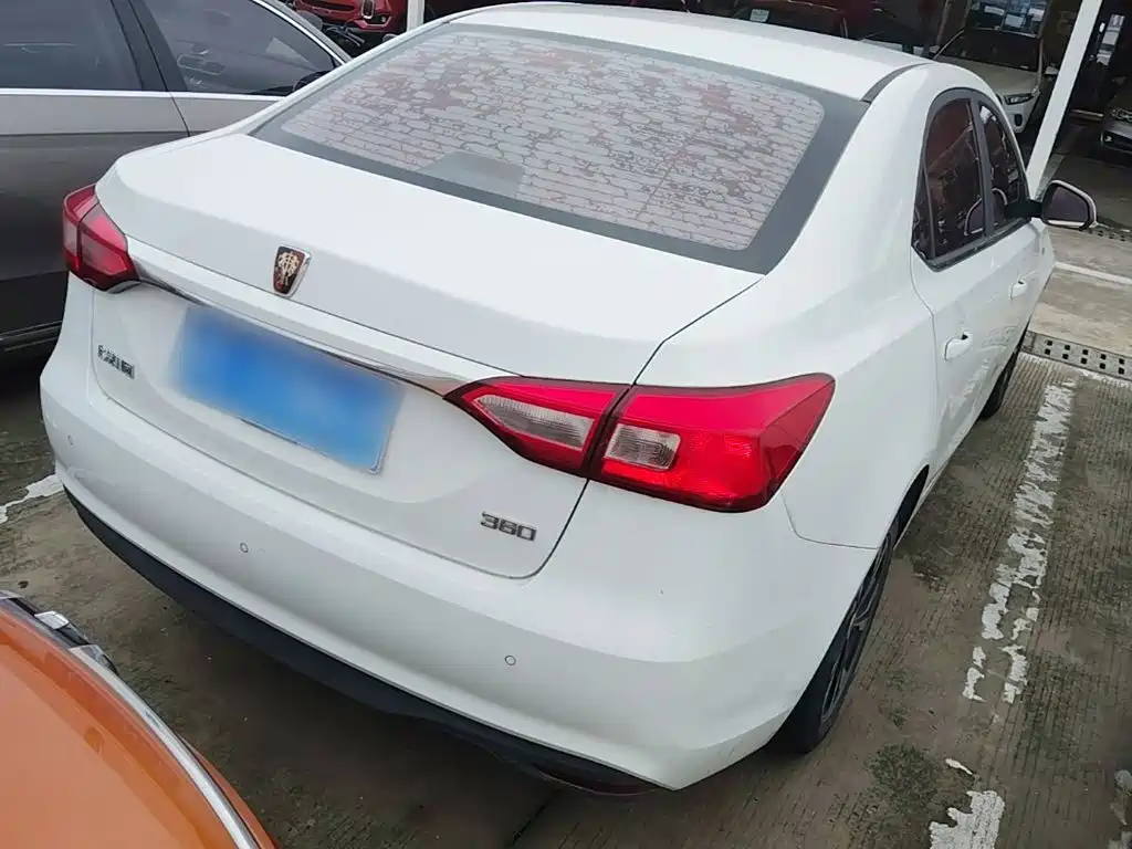 Roewe 360 2017 2017 1.5L Auto Luxury Edition