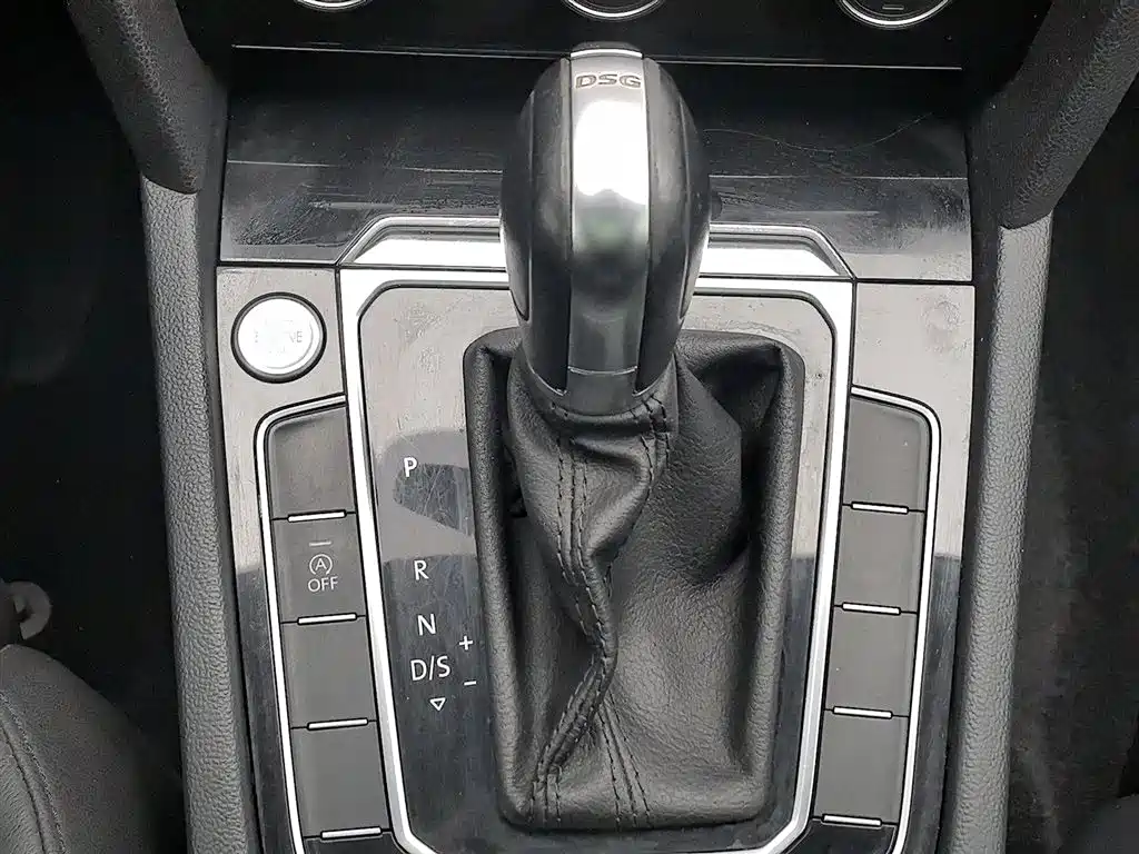Volkswagen Magotan 2019 380TSI DSG Luxury Class China VI фото 13
