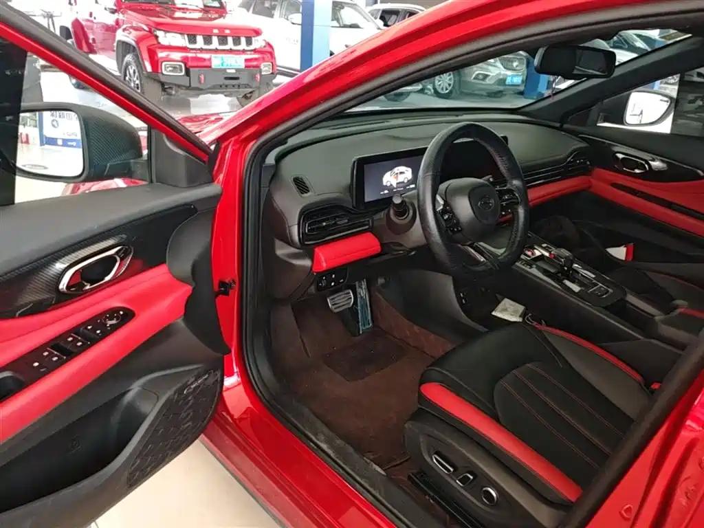 GAC Trumpchi Trumpchi Emkoo 2021 270T DCT J16 Edition фото 16