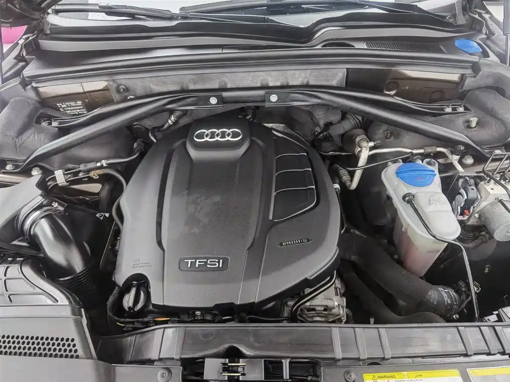 Audi Q5 2016 40 TFSI Technology Model фото 6