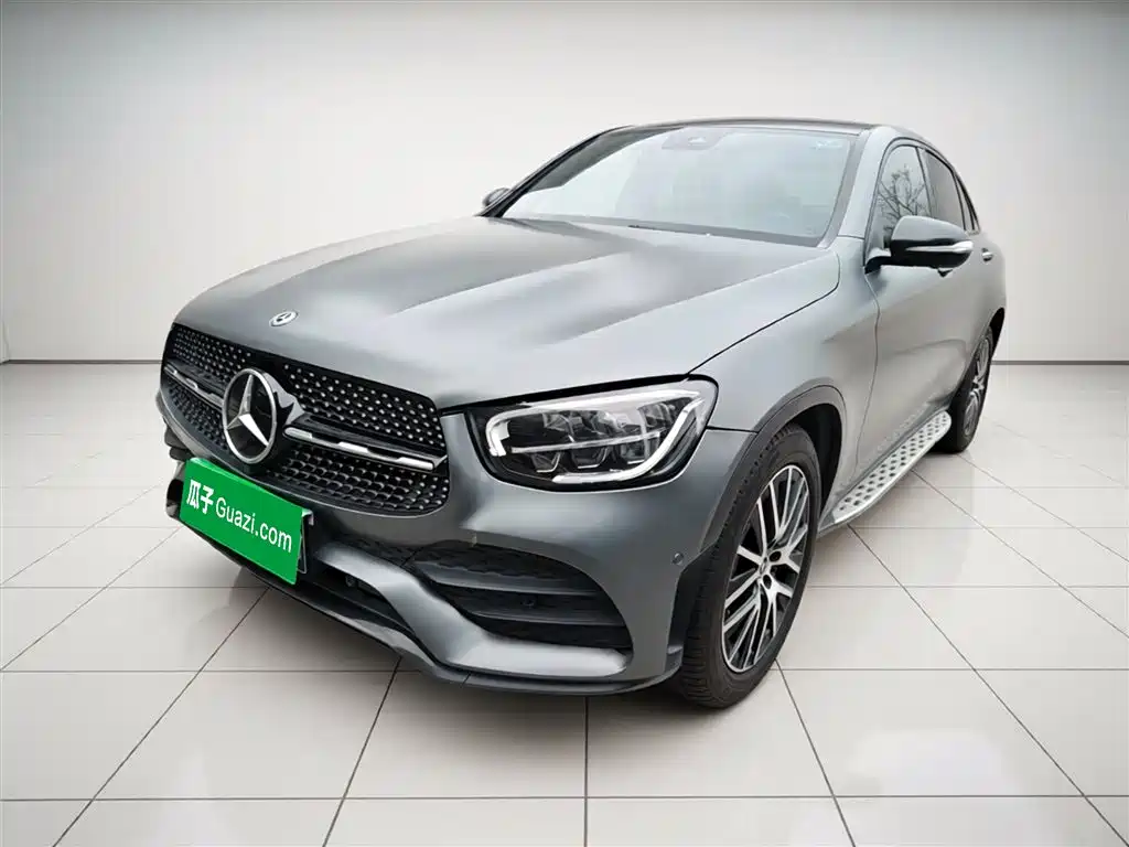 Mercedes-Benz GLC Coupe 2020 GLC 300 4MATIC Coupe SUV фото 2