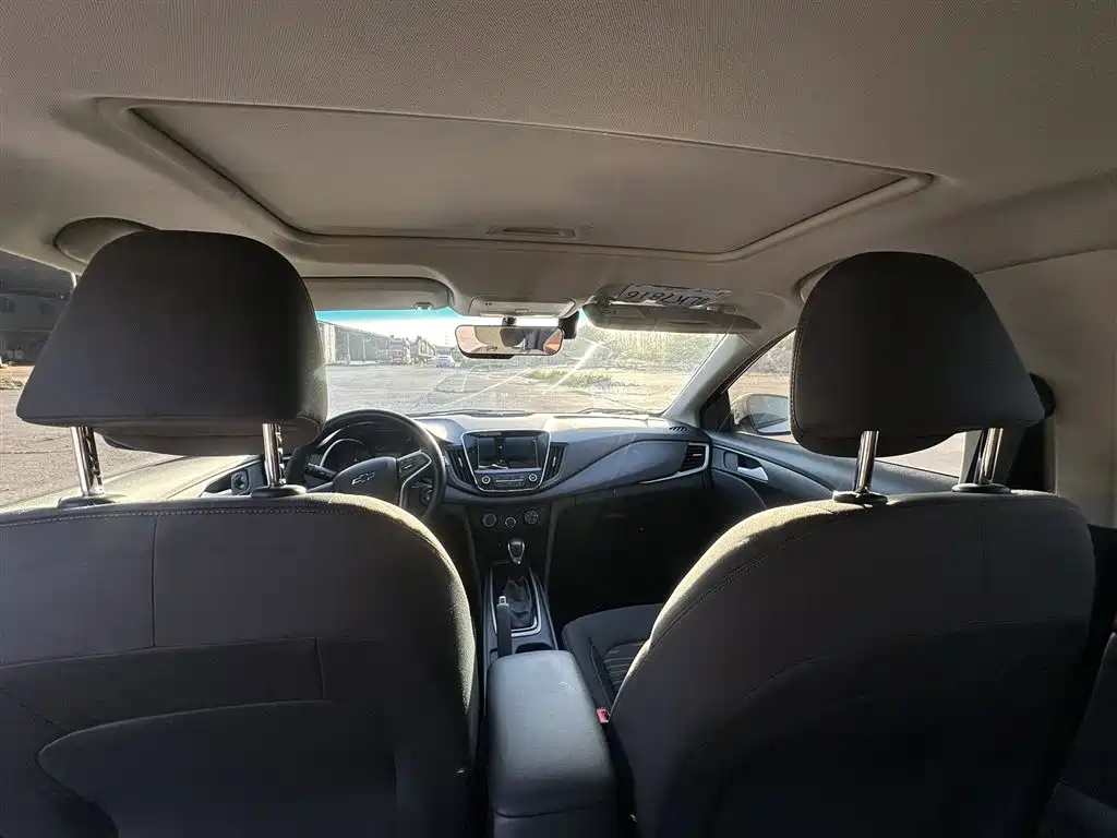 Chevrolet Monza 2019 Redline 320T DCT Joy Edition China VI фото 8