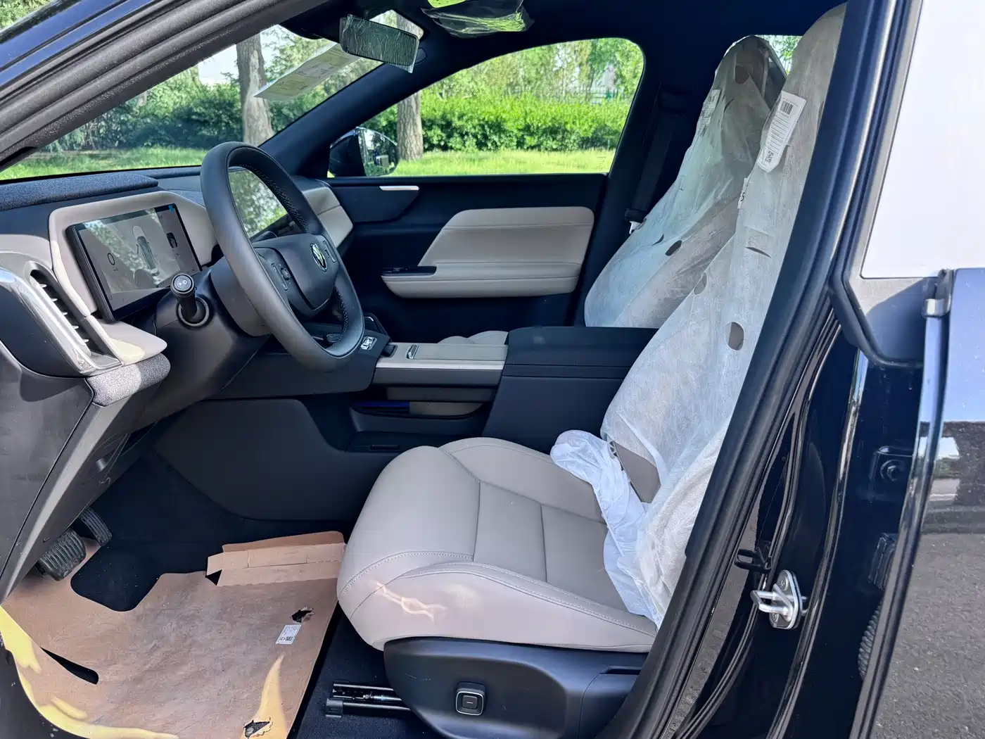Volvo XC70 Plug-in Hybrid 2026 2026 AWD Extended Range Core