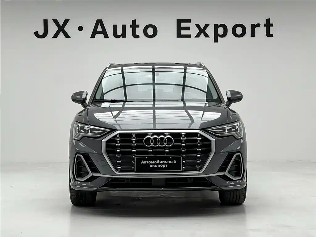 Audi Q3 2022 35 TFSI Fashion Dynamic фото 2