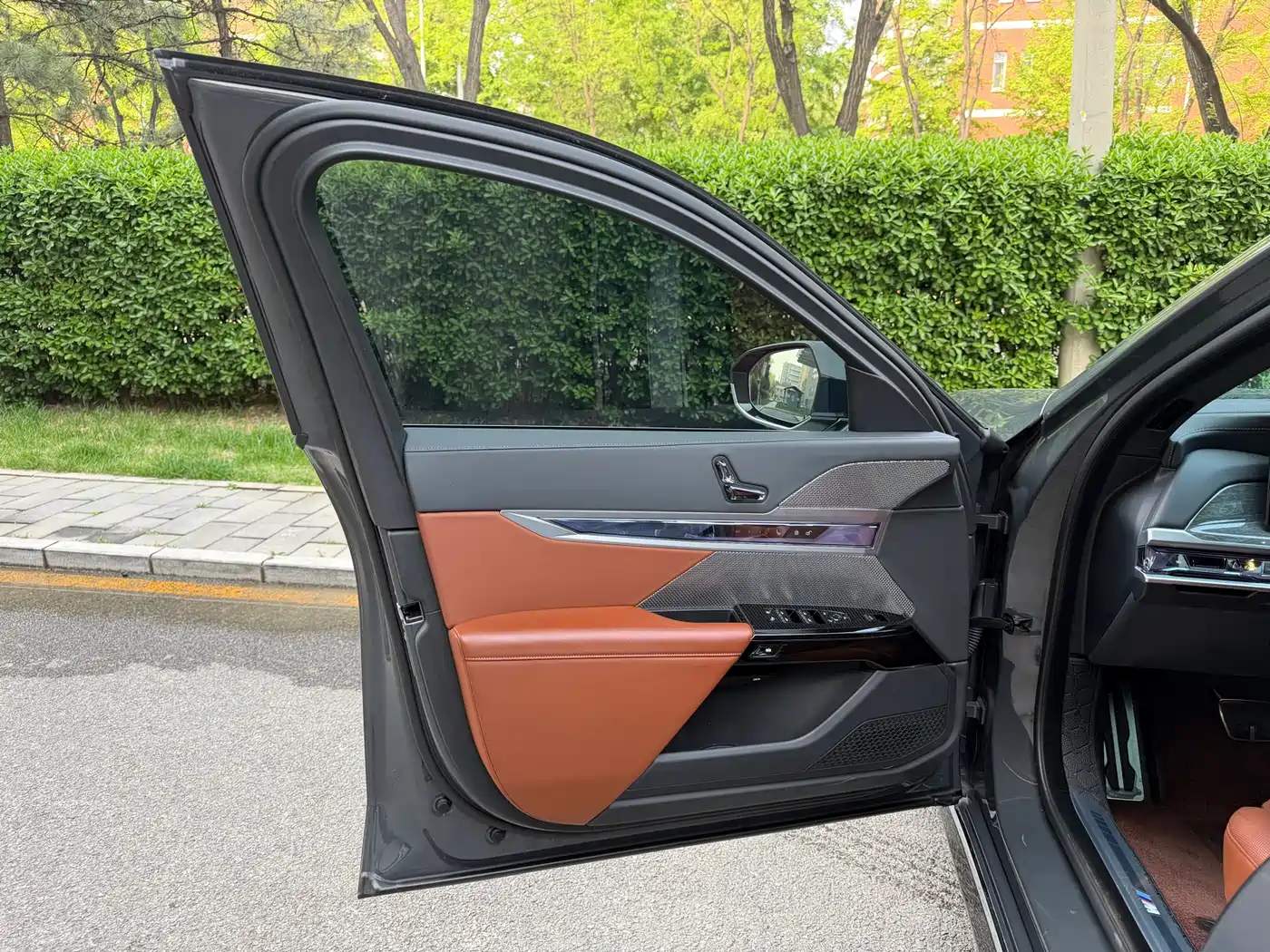 BMW i7 2023 eDrive50L Premium M Sport Package фото 7