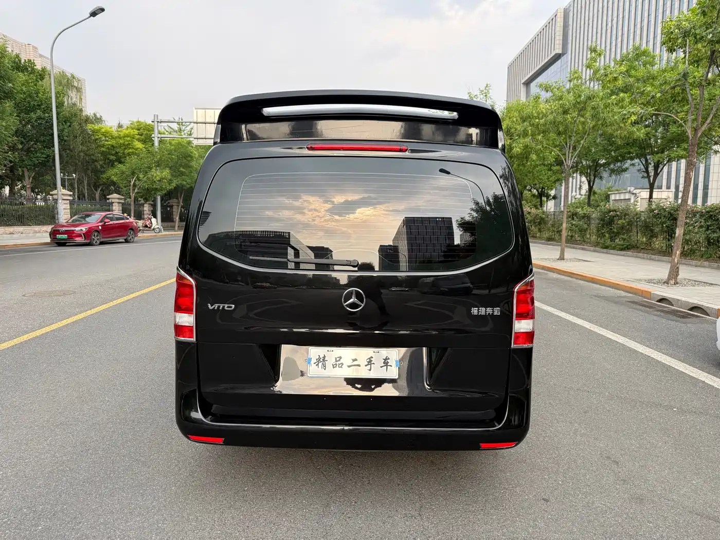 Mercedes-Benz Vito 2018 2.0T Business China V фото 7