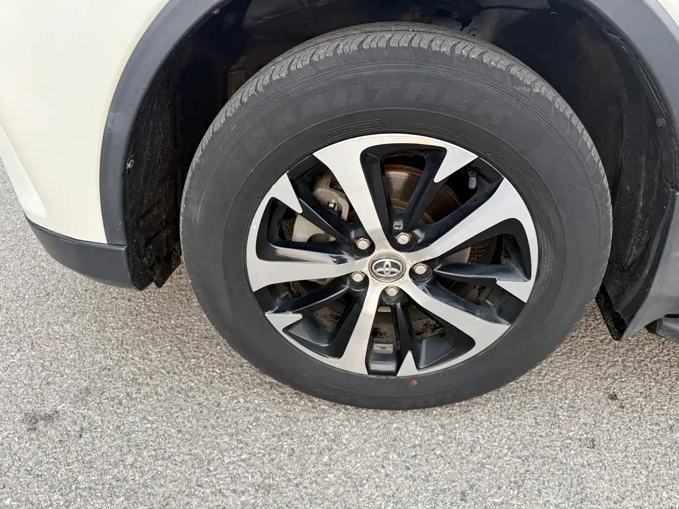 Toyota RAV4 Rongfang 2016 2.0L CVT 2WD Comfort (China V) фото 20