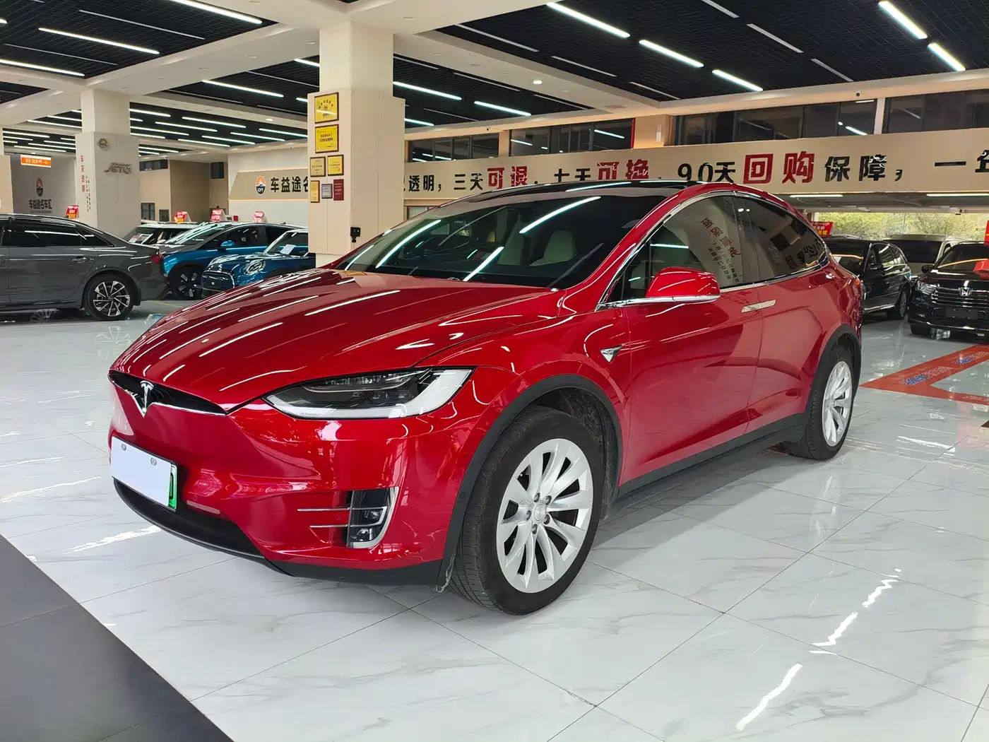 TESLA MODEL X