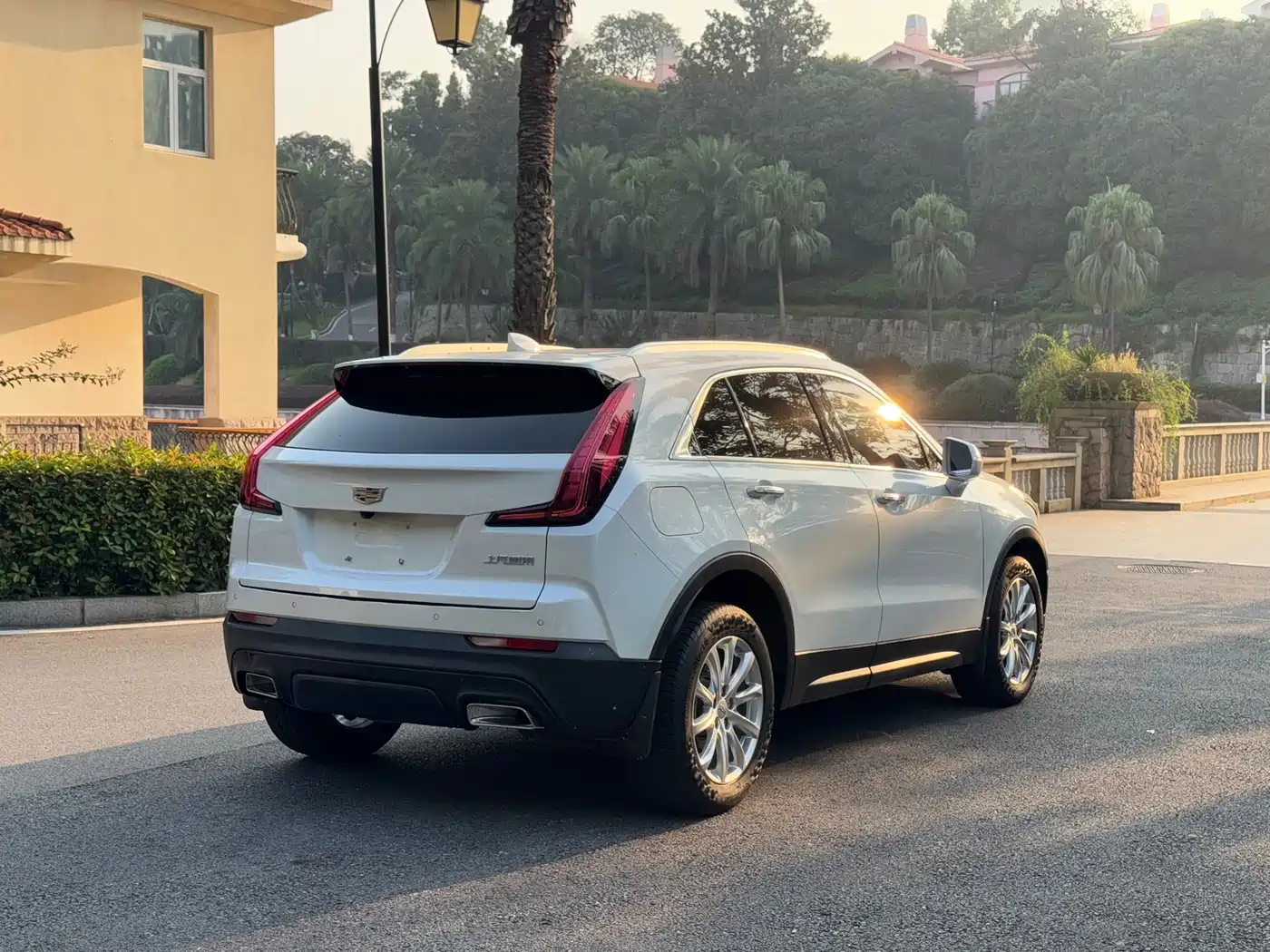 CADILLAC XT4