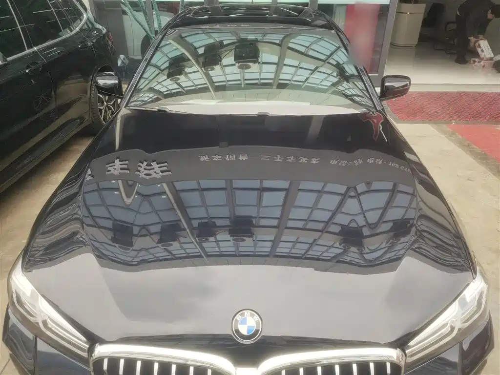 BMW 5 Series 2022 Facelift 530Li Leading M Sport Package фото 3