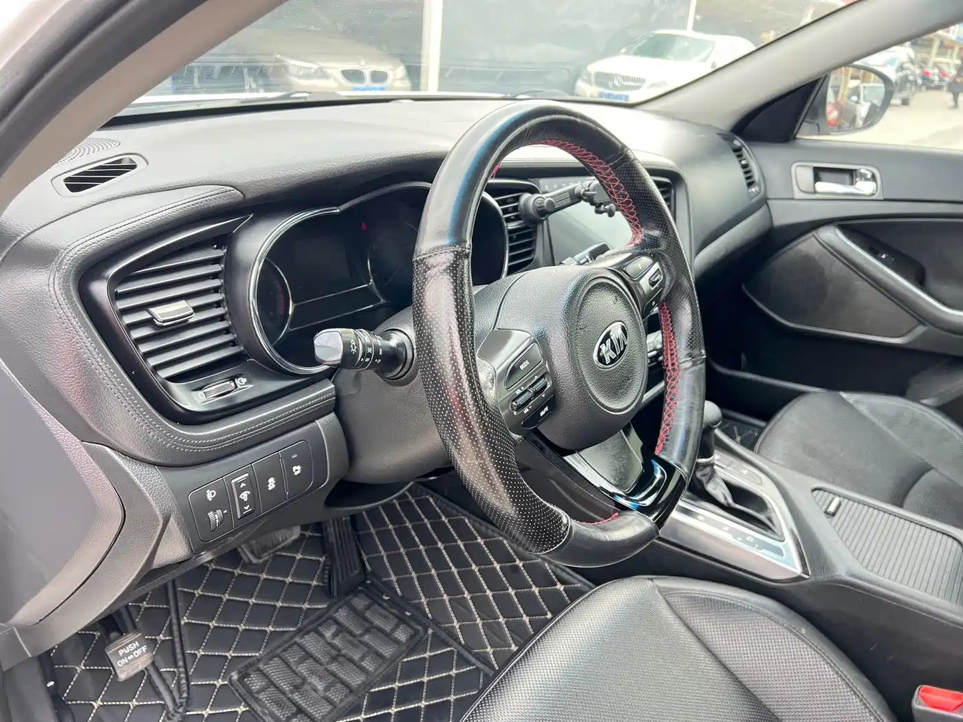 Kia K5 2014 2.0L Automatic PREMIUM фото 8