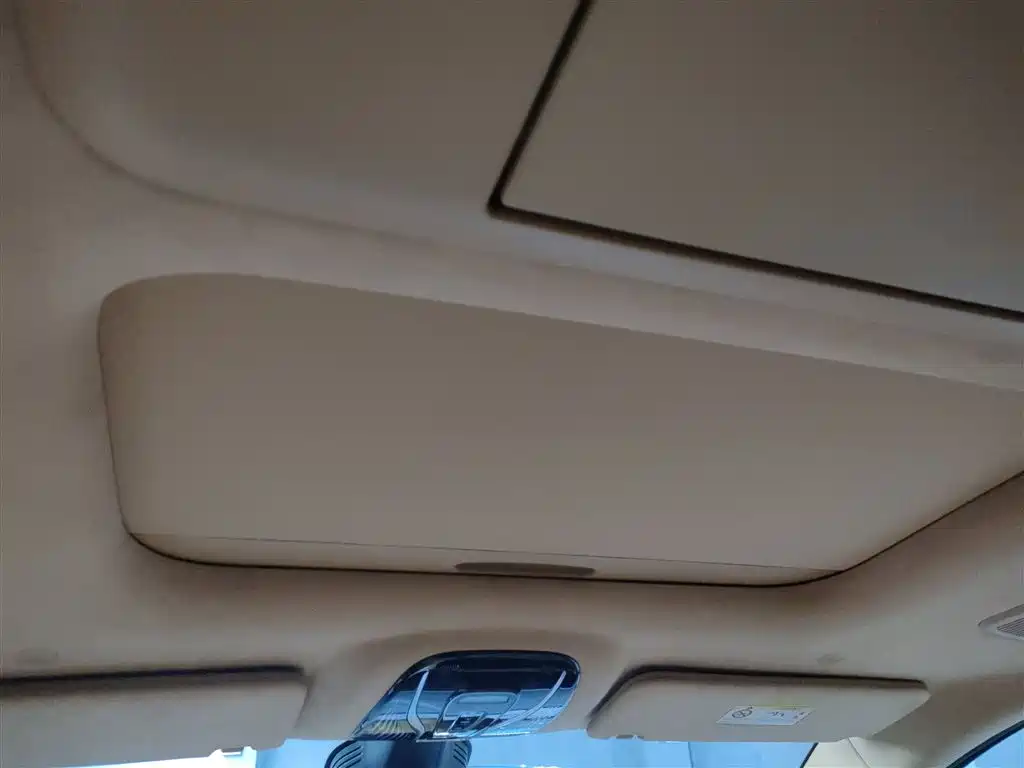 Voyah Auto Voyah Dreamer 2025 PHEV AWD Flagship Kunpeng Edition фото 14