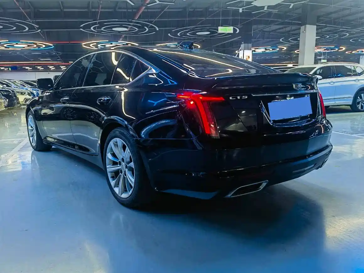 CADILLAC CT5