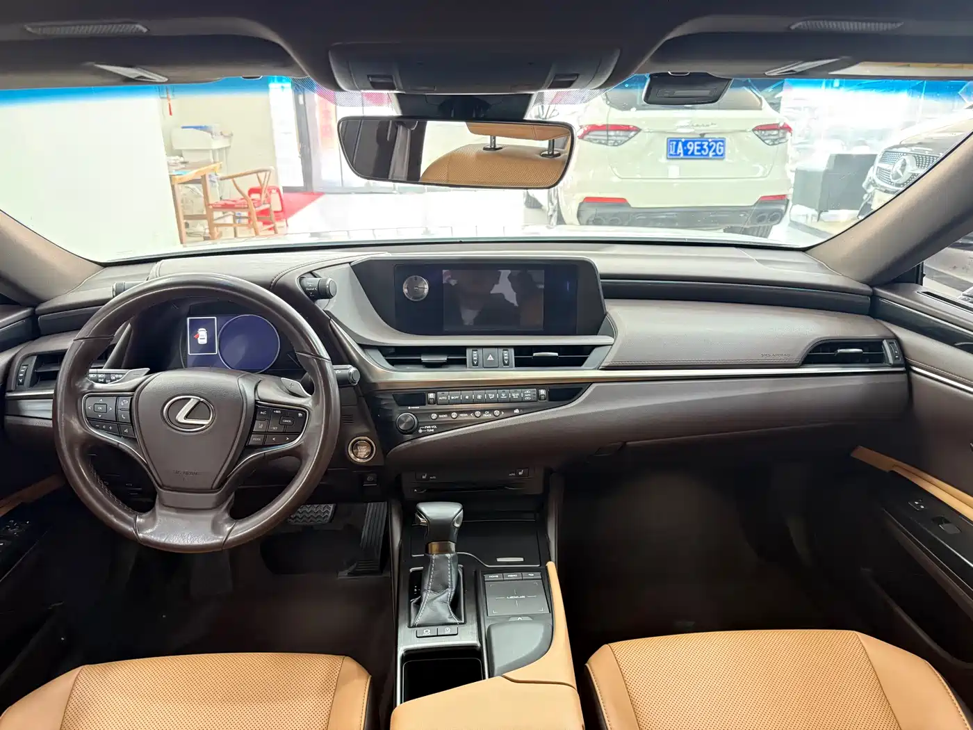 Lexus ES 2018 200 Excellence Edition China V фото 9