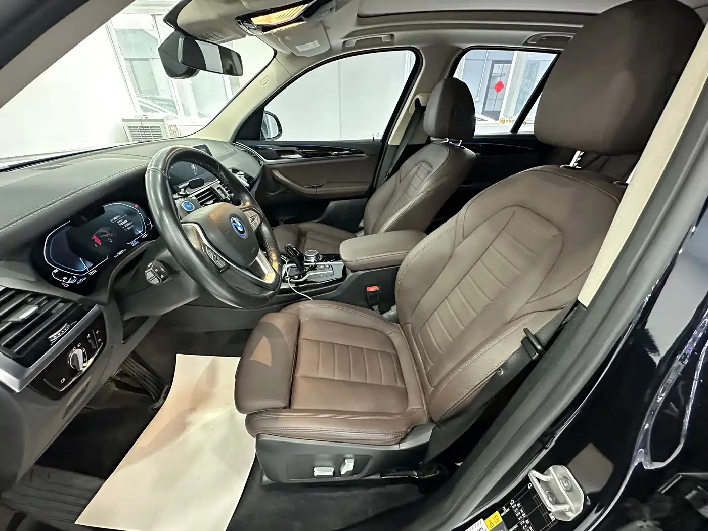 BMW iX3 2021 Facelift Leading фото 6