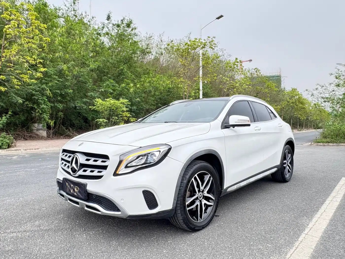 Mercedes-Benz GLA 2017 GLA 200 Fashion