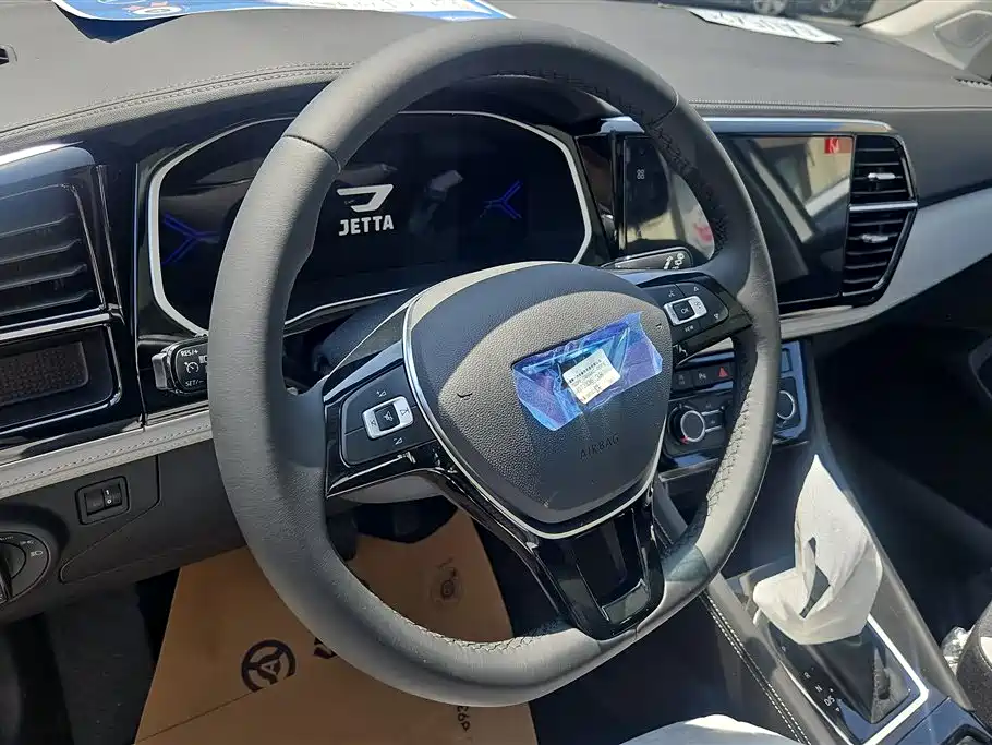 JETTA VS7