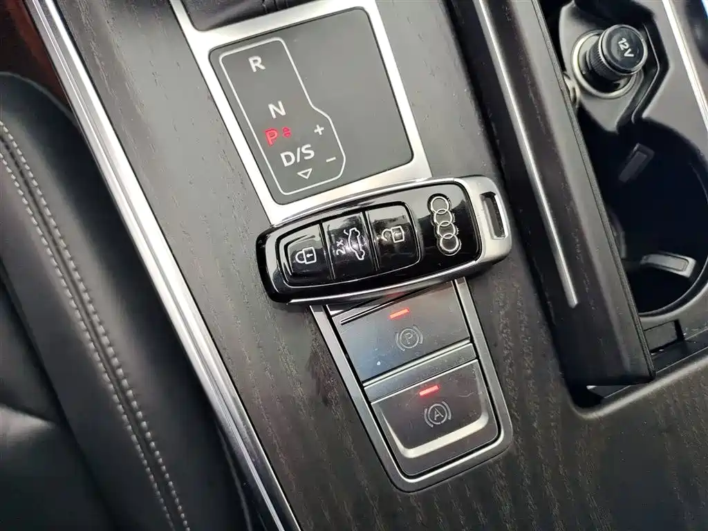 Audi A6L 2024 45 TFSI quattro Premium Dynamic фото 11