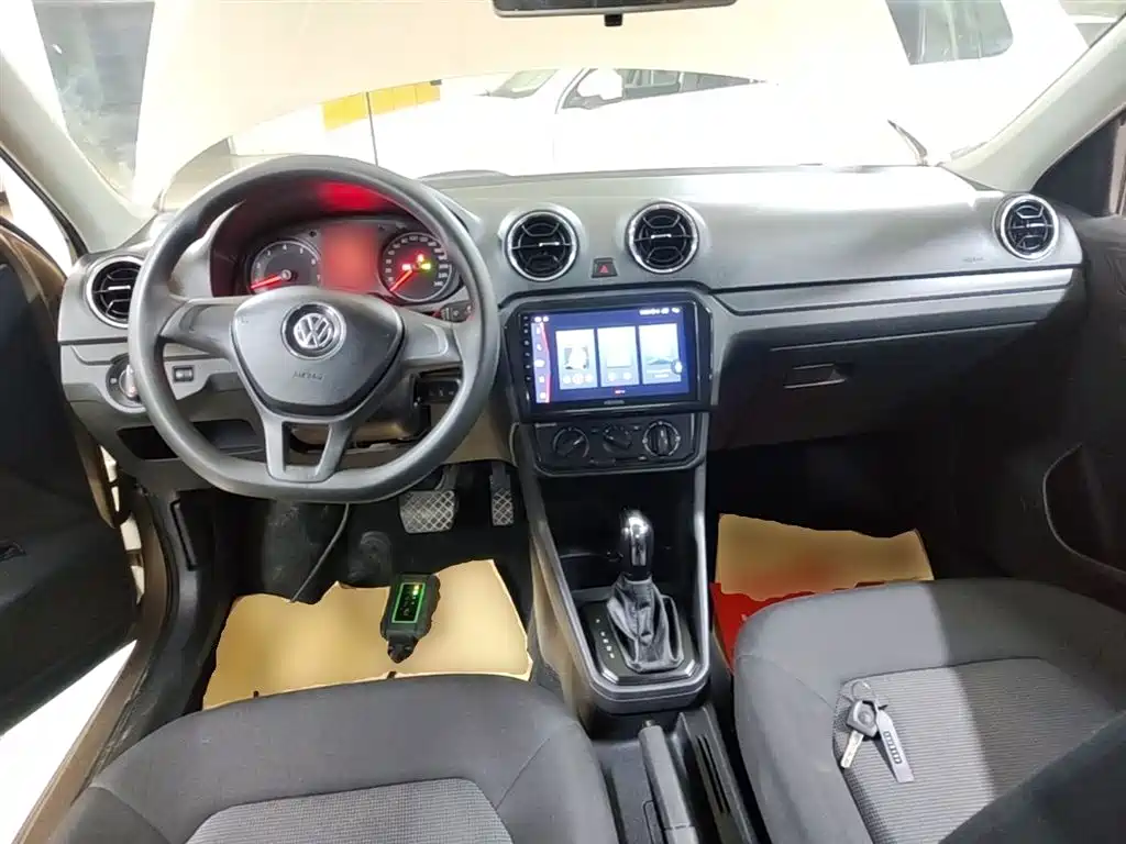 Volkswagen Jetta 2017 1.5L Automatic Fashion фото 10