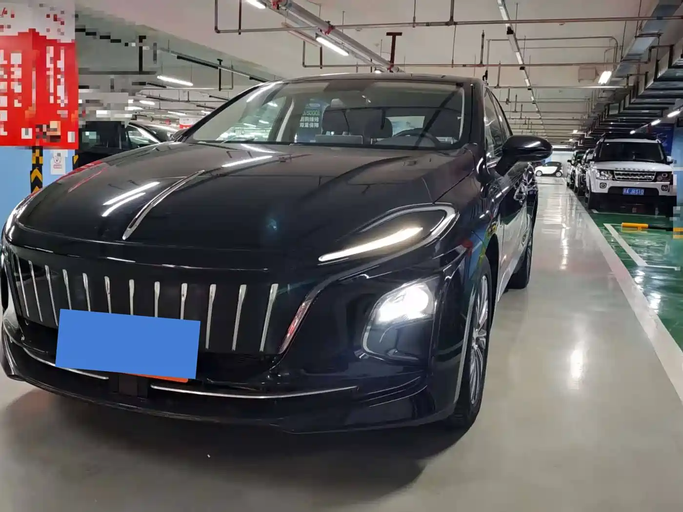 Hongqi E-QM5 2022 431km Charging Enjoyment Edition фото 7