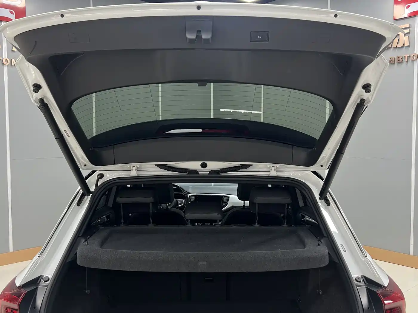 Volkswagen T-ROC 2022 280TSI DSG 2WD R-Line Pro PLUS фото 20