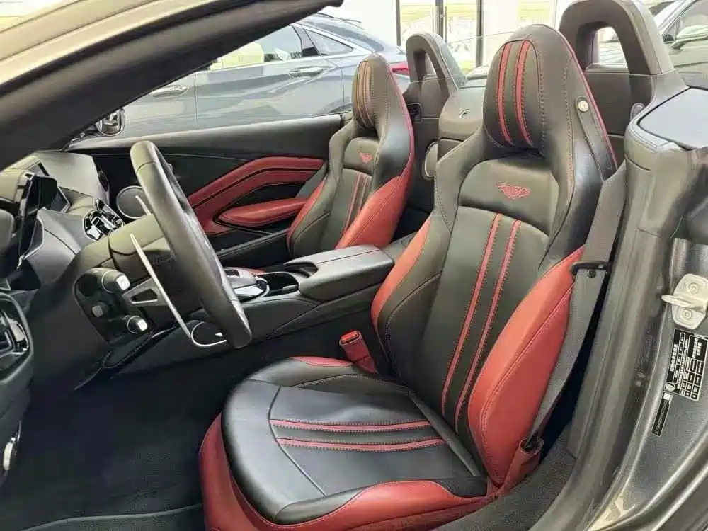 Aston Martin V8 Vantage 2022 4.0T V8 Roadster фото 6
