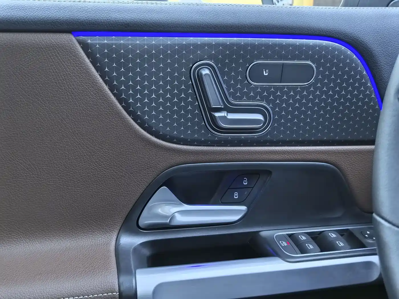 Mercedes-Benz GLB 2025 2025 Model GLB 220 Fashion Style