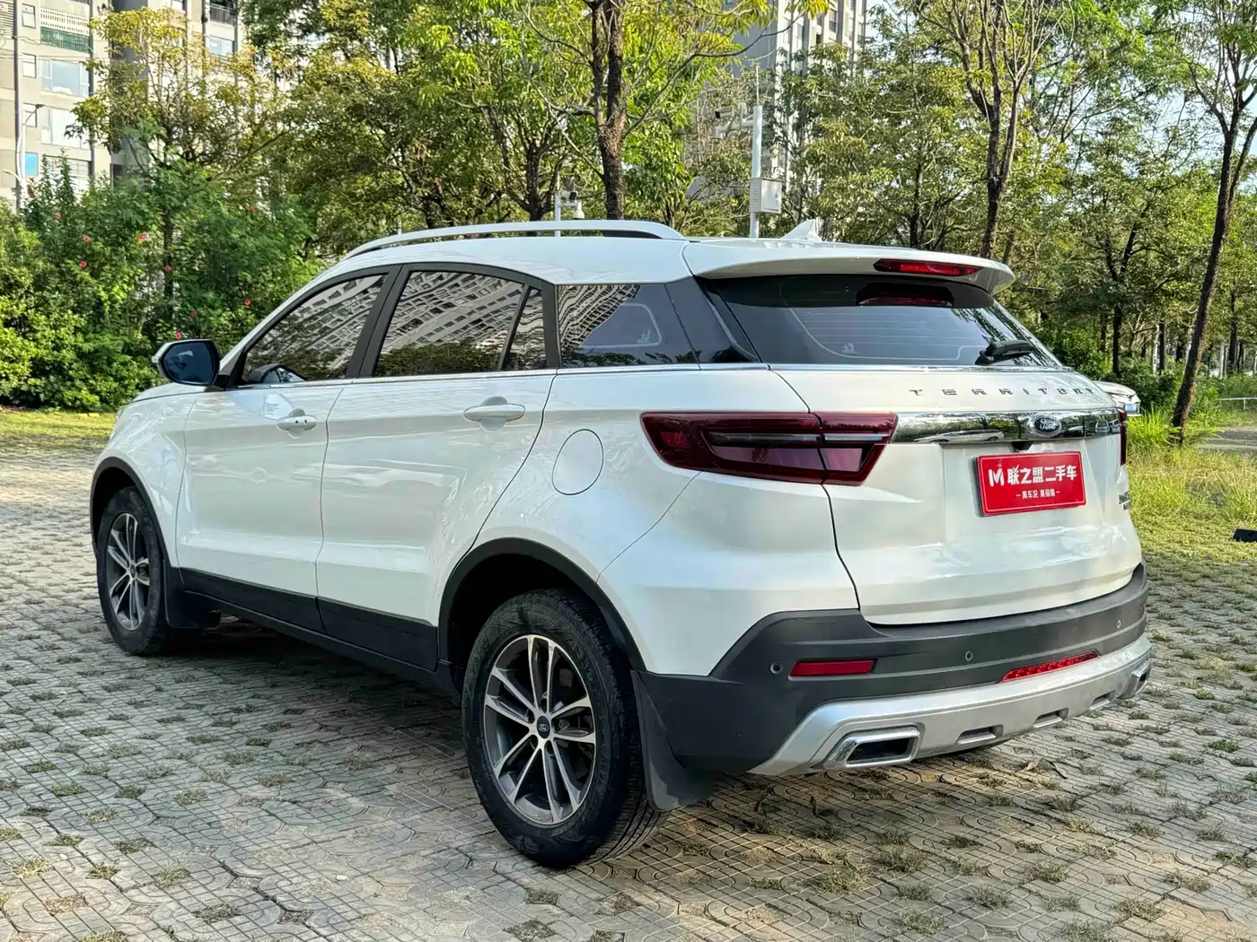 FORD TERRITORY