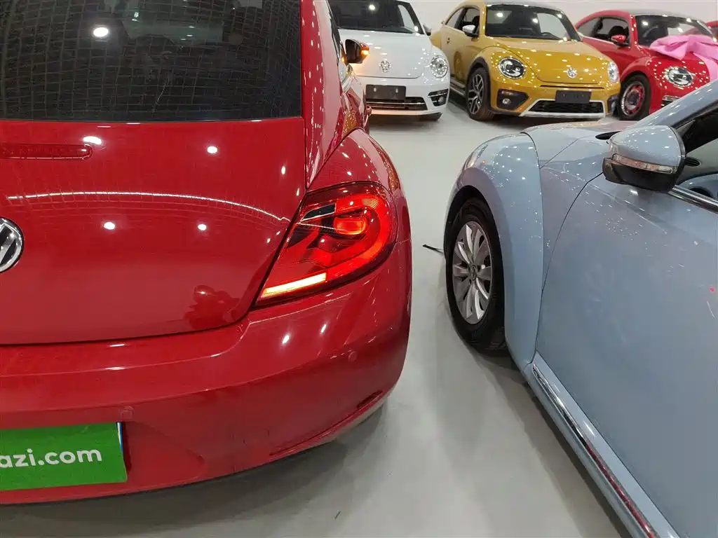 Volkswagen Beetle 2015 180TSI фото 8