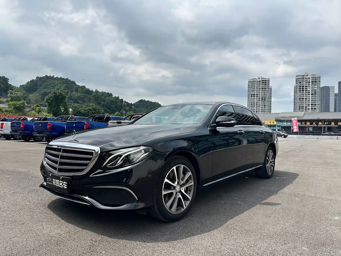 Mercedes-Benz E-Class 2016 E 300 L Fashion Type