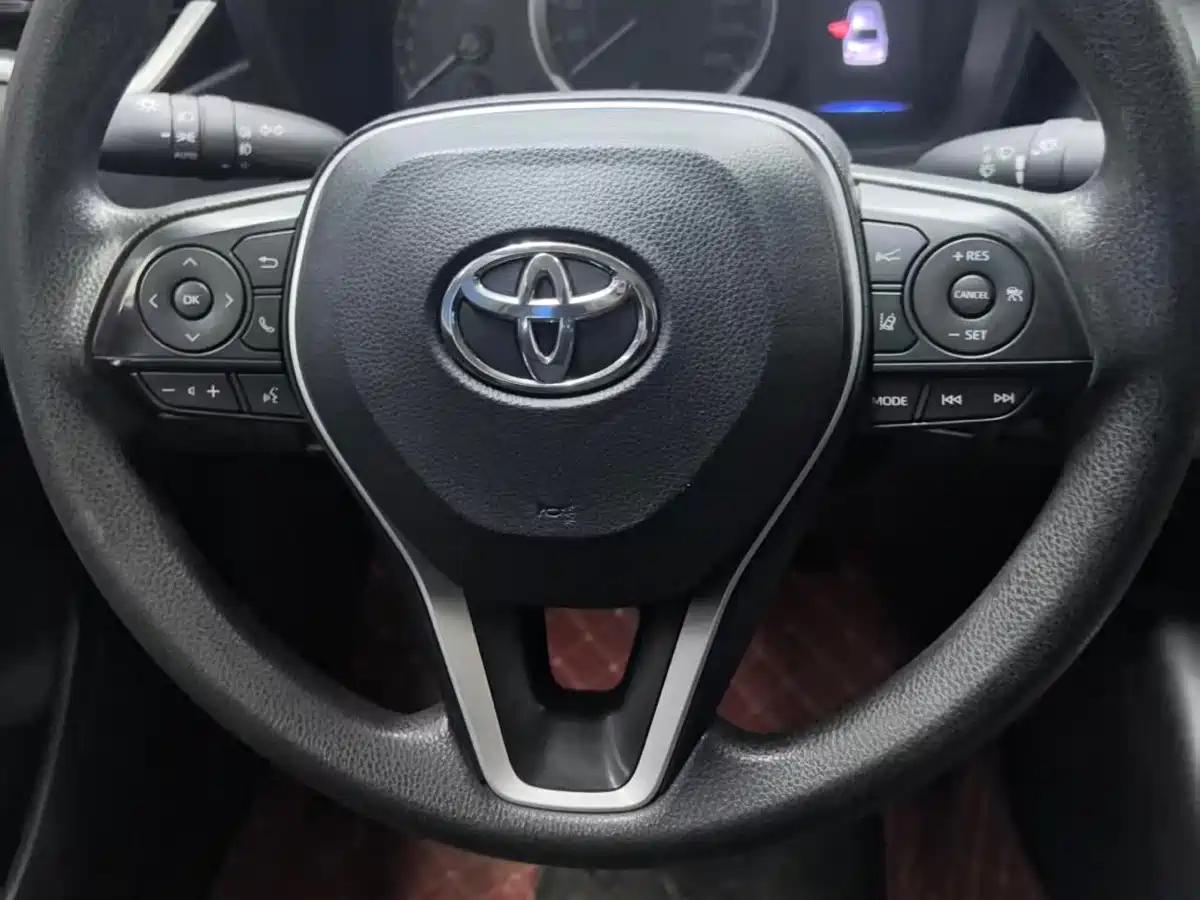 Toyota Corolla 2021 TNGA 1.5L CVT Pioneer Edition фото 12