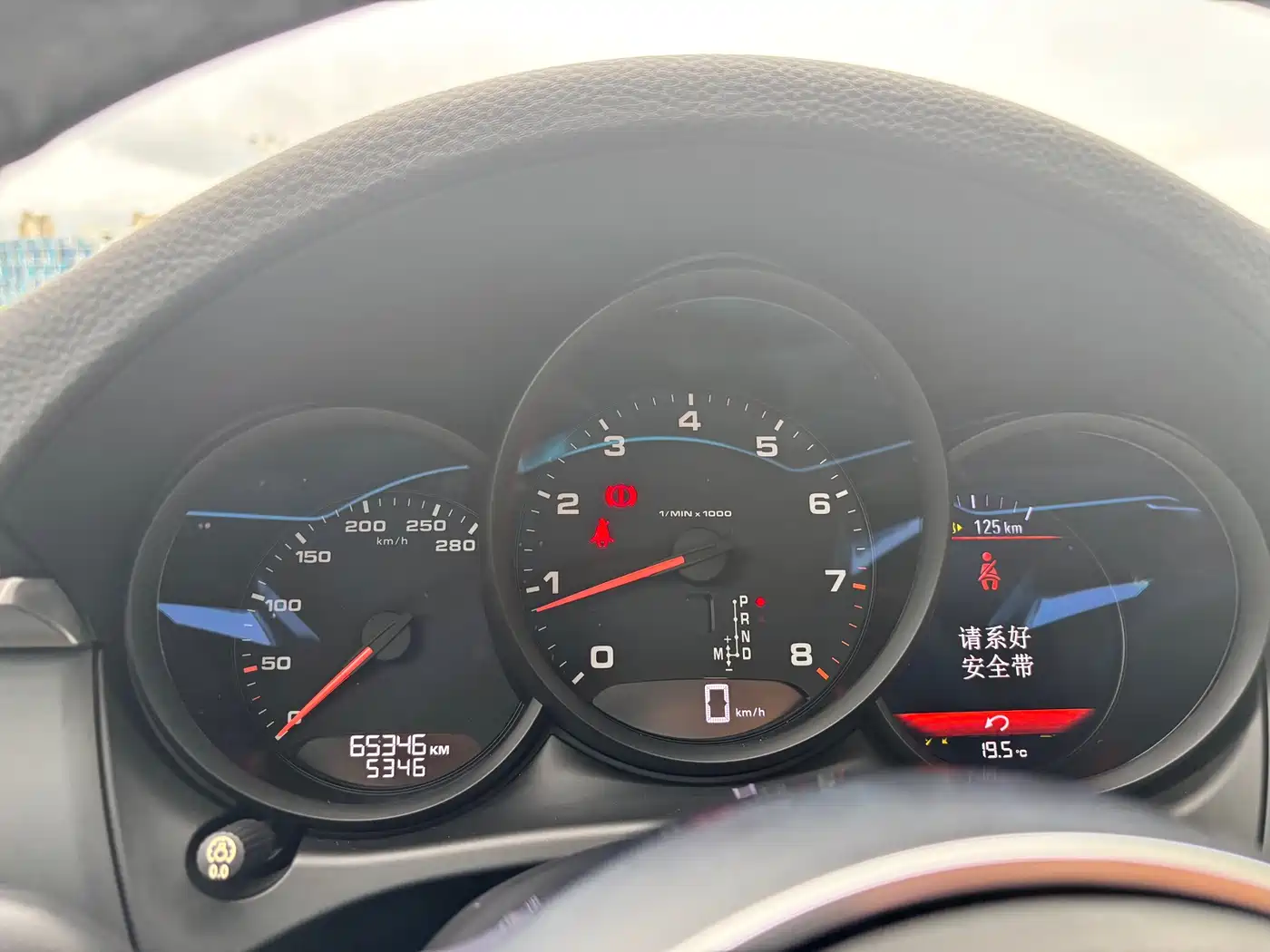 Porsche Macan 2017 Macan 2.0T фото 24